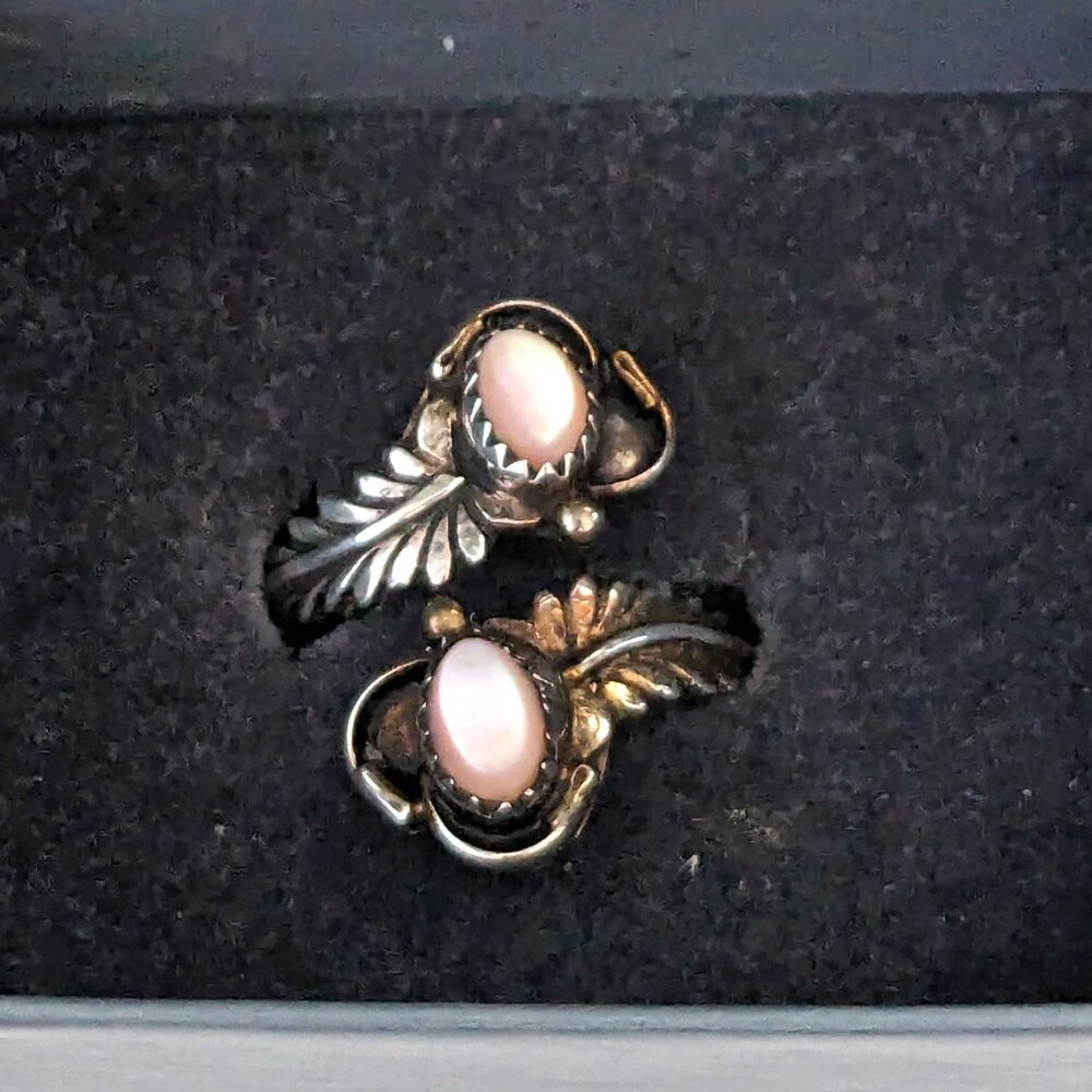 Vintage Signed RB Richard Begay Native Navajo 925 Sterling MOP Bypass Ring 7.75